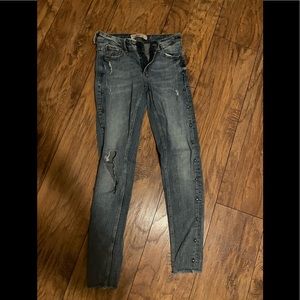 Zara jeans